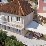 Mir Apartment
