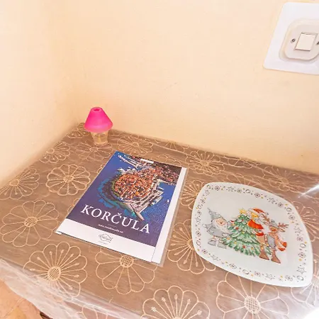 Apartment Mir